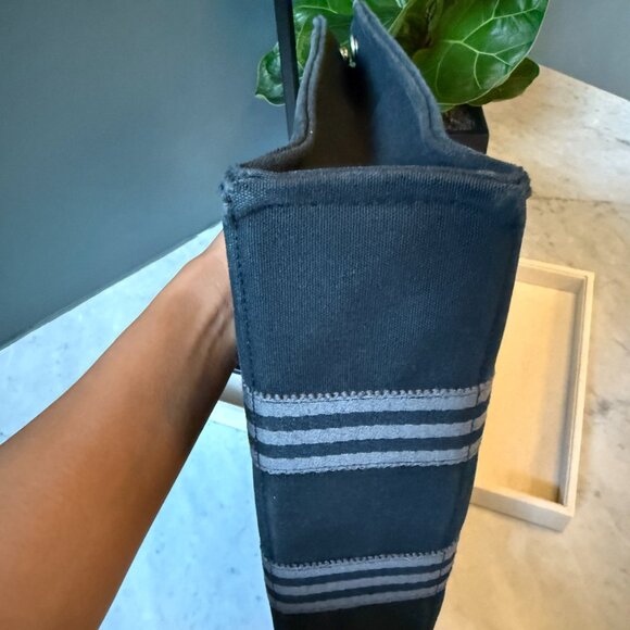 Hermès Fourre-Tout Canvas Tote PM – Small - Picture 10 of 12